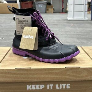 Quick SALE PRICE Brand New In Box Native "Jimmy" Boots (7) – Black Purple Trim